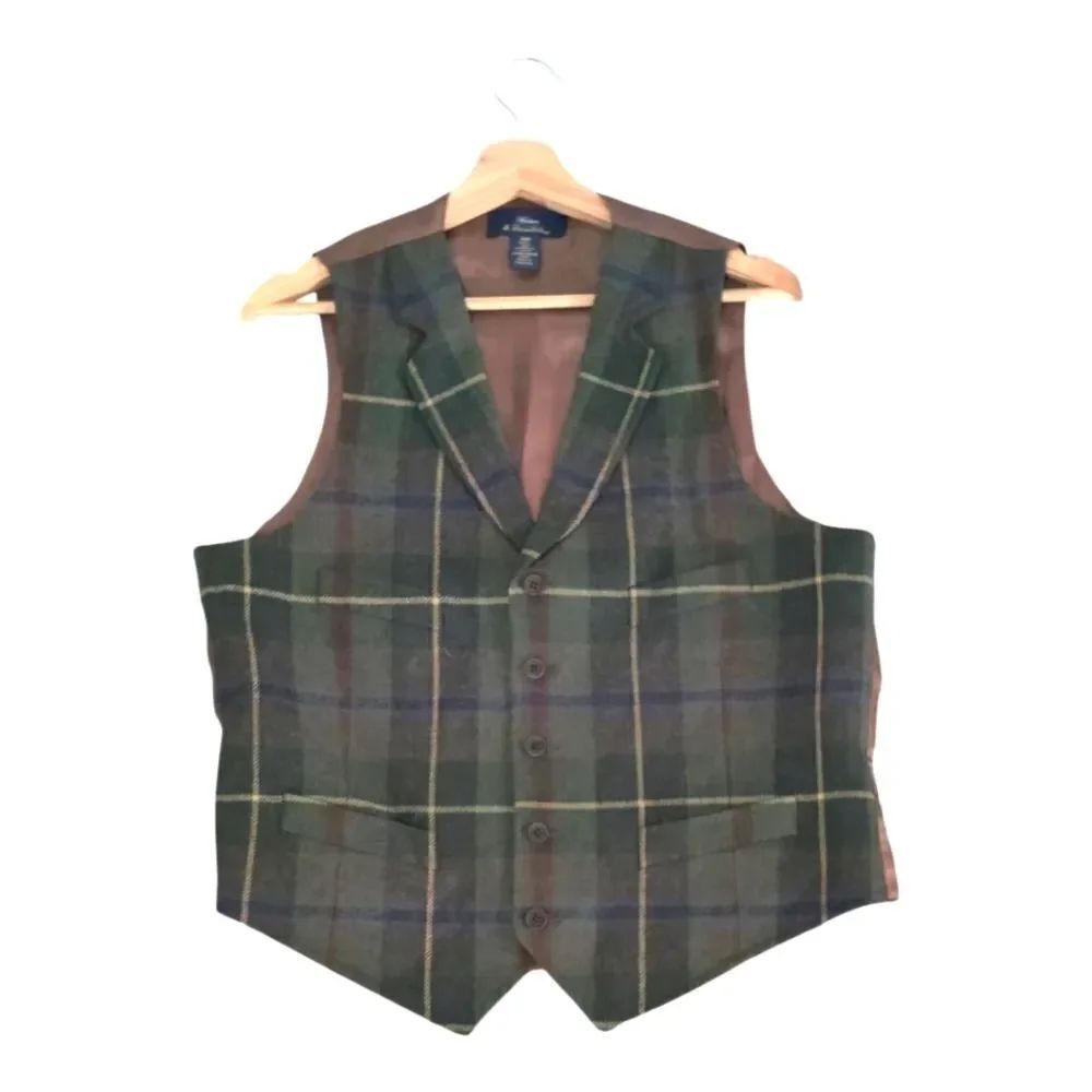 Brooks Brothers Madison 100% Lambs Wool Multicolor Green Plaid Vest Size 40R